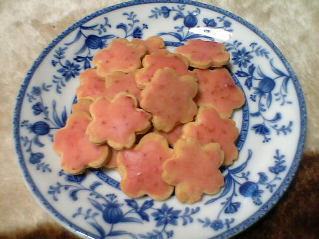 いちごのクッキーの画像
