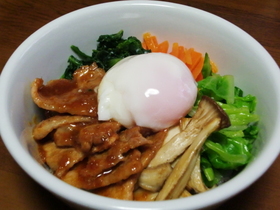 豚肉の甘辛ビビンバ