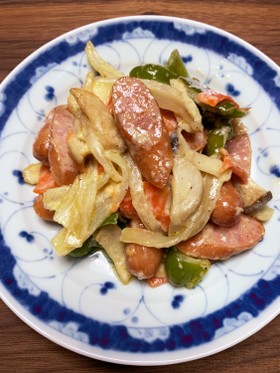 ウィンナーと野菜ガーリックマヨ炒め