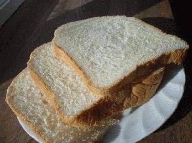 ふんわ～りしっと～り「スーパーキング食パン」の写真