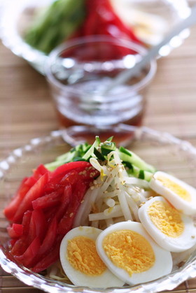冷やし中華?ううん、もやし中華☆