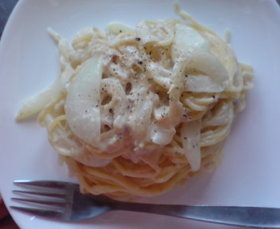ツナと玉ねぎのクリームパスタ