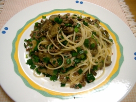 にら&なすヘルシー和風ミートソースパスタ