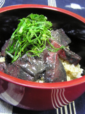 黒の漬け丼