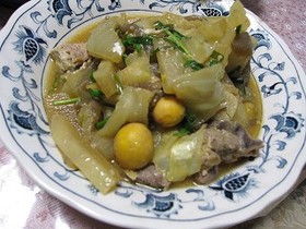 鶏もつの煮込み