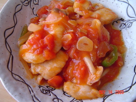 鶏むね肉の野菜たっぷりトマト煮込み