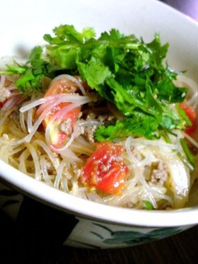 ☆タイ風 サラダ丼☆