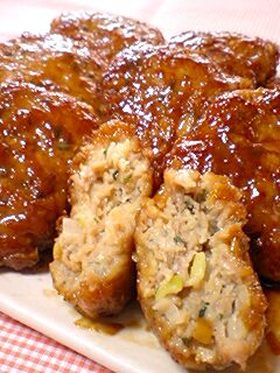 シソと白ネギでふんわり♪甘辛豚つくね♡