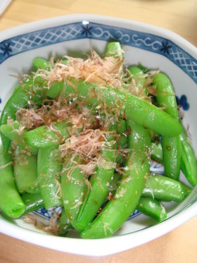 *スナップえんどうに、かけるだけ!*