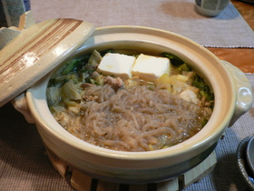 やさしい味☆チゲ鍋風夜食鍋