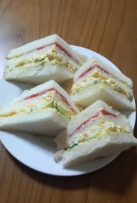 お店っぽい(？) サンドイッチ