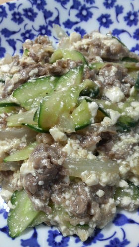 牛肉ときゅうりのくずし豆腐餡(みそ風味)
