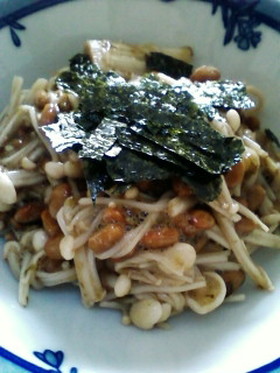 海苔の佃煮で♪えのき納豆
