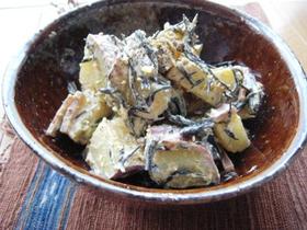 ひじきの煮物でカロチンサラダ