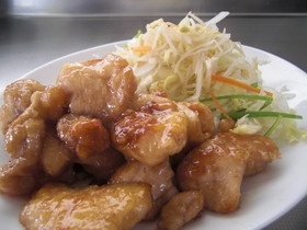 鶏むね肉の梅肉ソース♪