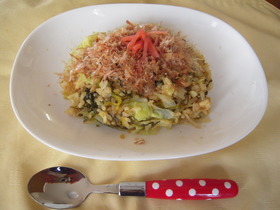 ランチに高菜チャーハン。