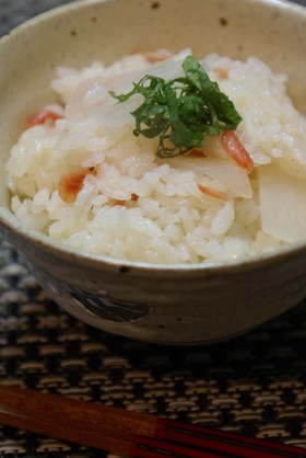 めんつゆで!桜エビと大根の炊き込みごはん