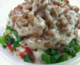 納豆の超簡単4色丼!!