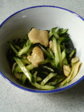 コラーゲンが取れる?鶏皮サラダ♪