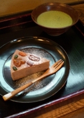 オーブンいらずの、モカナッツ蒸しケーキ