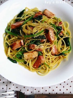 ベーコンとほうれん草の和風パスタ