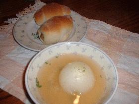 新たまねぎのシンプルオニオンスープ