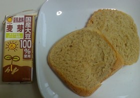 豆乳飲料麦芽でHBノンオイル食パン