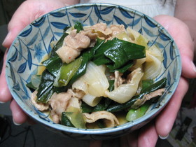 豚バラの葉玉ねぎ炒め煮