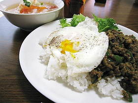みそ入ドライカレー