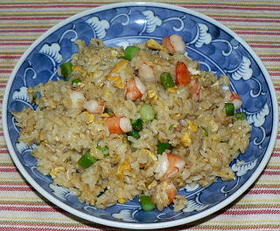 海老と卵とグリーンアスパラの3色炒飯