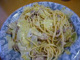 春キャベツとマヨネーズ&ソーススパゲティ