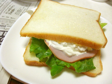カッテージチーズ風サンドイッチの写真