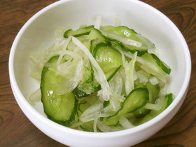 新玉ねぎの甘い酢の物