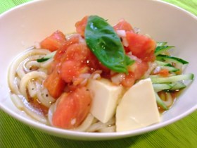 暑い日のランチに★簡単トマトうどん♥