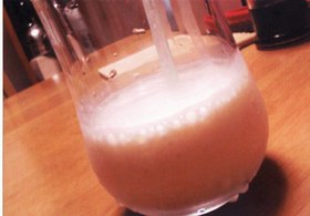 ちょっとリッチなバナナヨーグルトシェイク