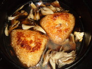 焼きおにぎり和風きのこだし茶漬けの写真