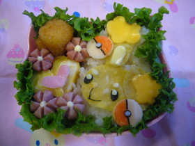 キャラ弁 ミミロル&モンスターボール
