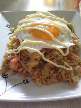 超簡単★インスタント焼きそばで!そばめし