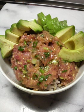 ハワイアン☆すきみ丼
