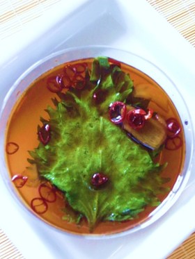 ピリ辛☆大葉にんにく醤油☆.......ナンプラー