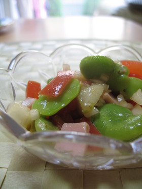 新タマ、そら豆、トメイト~の旬野菜マリネ