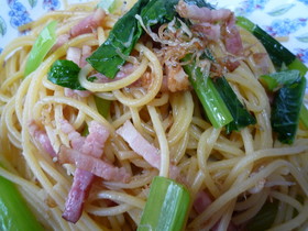カリカリしらすと小松菜の和風パスタ