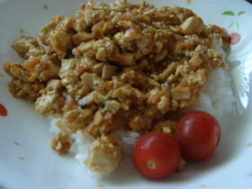 豆腐と冷蔵庫にある野菜だけ☆ドライカレー