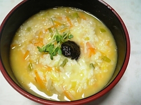 ★野菜たっぷり♪海苔生姜風味雑炊★