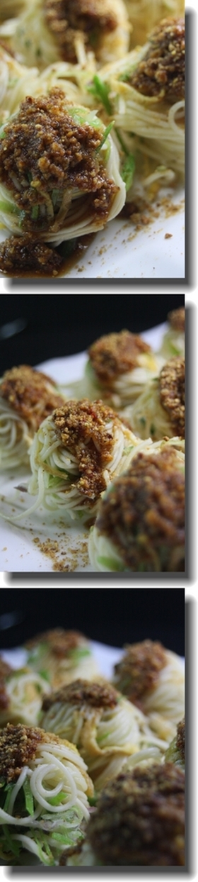 野菜を巻いて冷やし麺