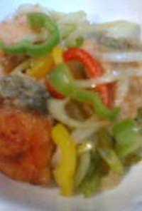 塩鮭とシャキシャキお野菜の彩りマリネ♪