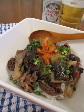 キムチが合う☆甘辛茄子牛丼