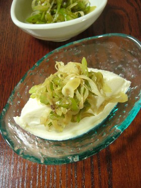 ねぎおかかの冷奴