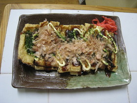 ぱぱっと油揚げでお好み焼き