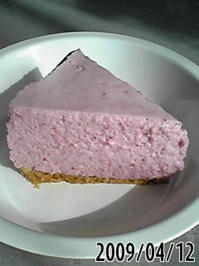 *レアチーズケーキみたいな苺豆腐ケーキ*